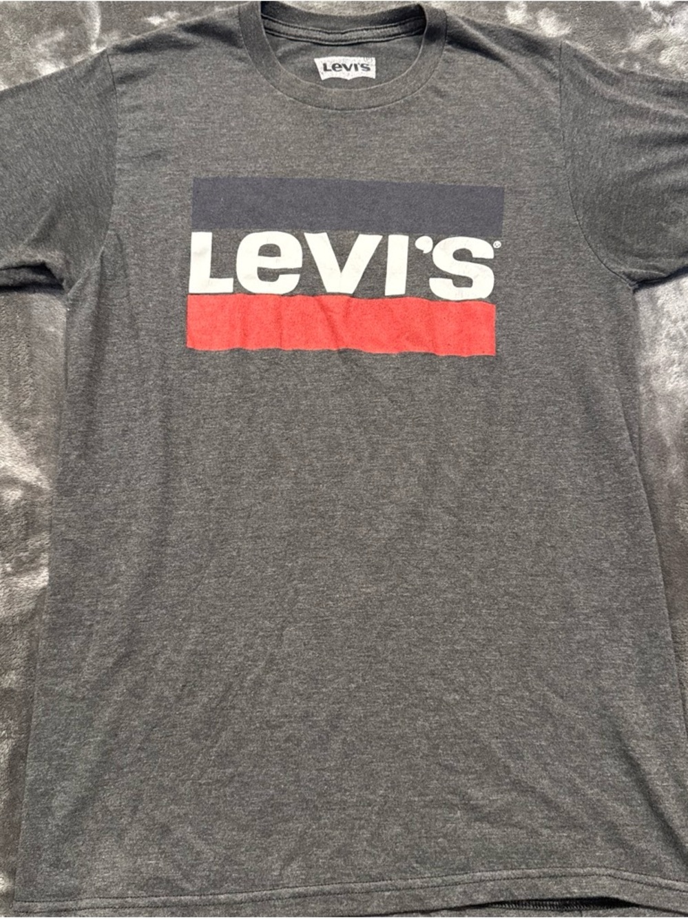 Levi's Gray Short Sleeve Tee with White Logo and Red Accent